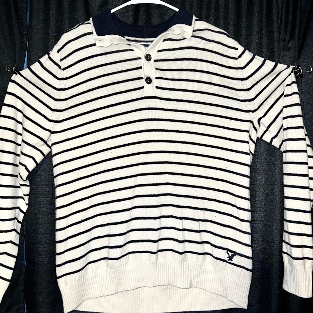American Eagle collard sweater, white with black stripes, Men’s large.